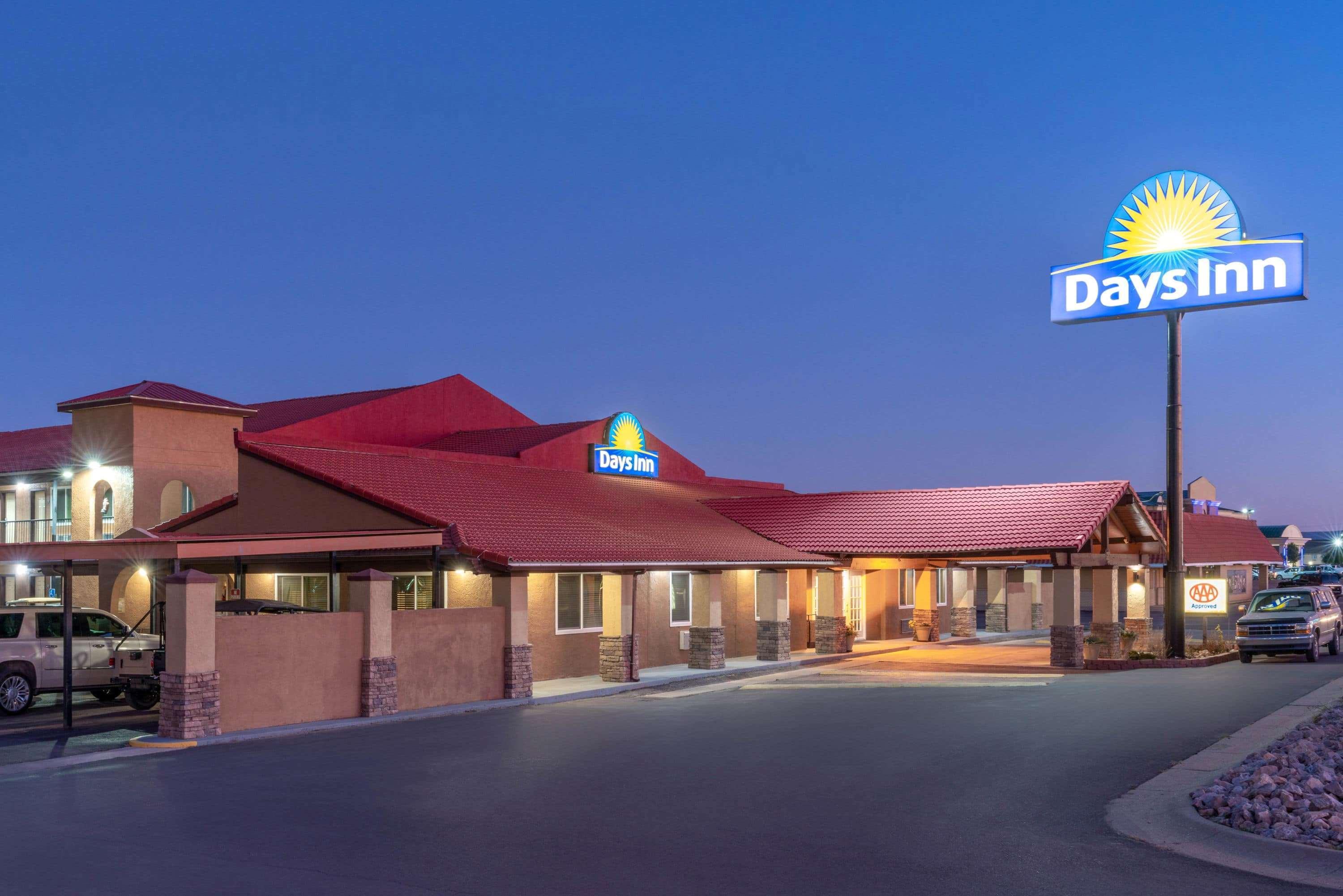 Days Inn By Wyndham Grants Exteriör bild